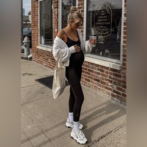 Maternal Bump Suit: The Kate Bumpsuit